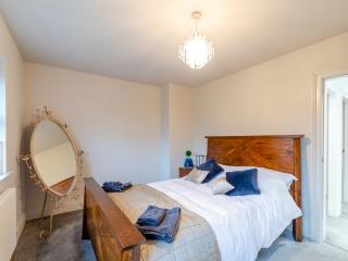 3 Bed in Harrogate 79596 - Pannal - 3