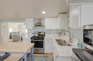 Pet-Friendly Cayucos Home Walk to Public Beach! - Cayucos - 4