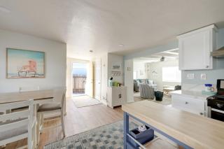 Pet-Friendly Cayucos Home Walk to Public Beach! - Cayucos - 1