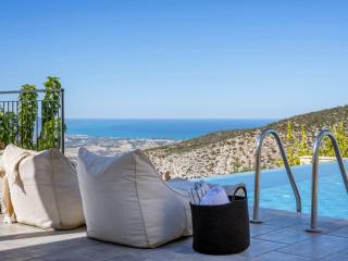 Sea-View Retreat - Villas with Private Pools - 3