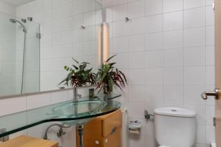 Flateli Cort Reial 7 - Girona - 2