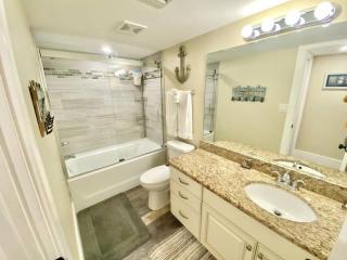 Watercrest Condo 1704 Beach Front Great View - Panama City Beach - 5
