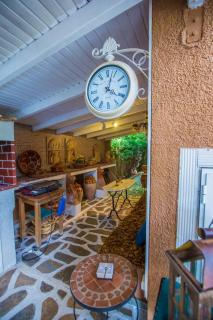 Faros Seaside Villa - 250 sqm in Politika of Evia - Politiká - 2