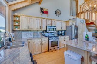 3 Mi to Ski Resort Spacious Angel Fire Retreat - Angel Fire - 2