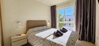 Homes of Spain, Apartamentos Paraiso Vera Playa, Ed Tahiti, Atico B de 2 dormitorios con piscina privada en solárium y barbacoa, pie de playa - Playas de Vera - 6