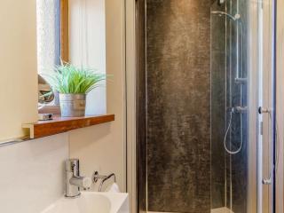3 Bed in Lampeter 86506 - 1