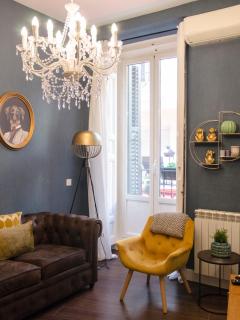 APARTAMENTO EN SANTA ANA - SOL (2H + 2B) - Madrid - 0