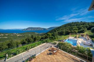 Private Villa Gelia, with panoramic 180 degrees sea view! - Fiskardho - 7