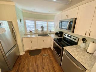 Venture Out 646 Octopus Dr Comes WITH GOLF CART - Panama City Beach - 8