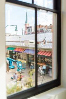 Lux 2BR on Famous Food Market - Walk EVERYWHERE - Cincinnati - 1