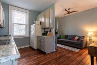 Cozy Apt in Walkable Area Downtown with Parking - Cincinnati - 5