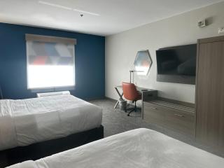 Holiday Inn Express Hotel & Suites Ennis by IHG - Ennis - 1