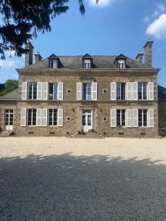 Château de la Robiniere - Saint-Cyr-en-Pail - 0