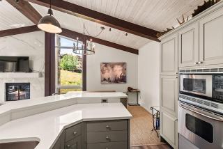 Enclave 309, Snowmass Ski-In/Ski-Out Condo w/Shared Pool/Hot Tub/Private Washer/Dryer/Gym/WiFi - 4