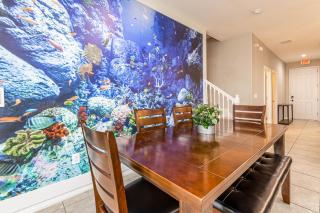 Brand New Luxury Townhom - Davenport - 8