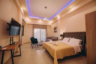Nicolas Luxury Suites - Kourouta - 9