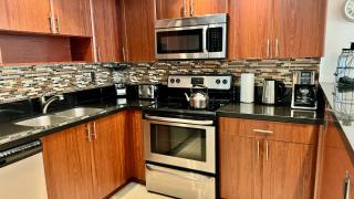 Sunny Isles Condo Resort - Miami Beach - 3