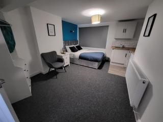 Premier Studios Nottingham - Tring Vale - Nottingham - 0
