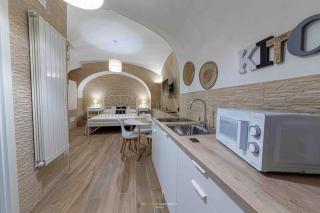 Macarth APT Modern Appartamento Napoli Centro - Naples - 5