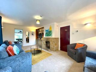 Barn Close Taunton - 6 Bedrooms - 4 Bathrooms - 2WC - Games Room - Taunton - 4
