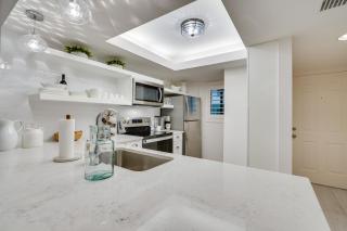 Bonita Springs Condo with Community Pool! - 4