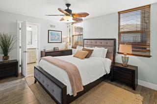 Stunning Beach Home - large patio, parking, ac & dog friendly! - San Diego - 6