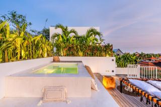 THE WĀVE BALI - brand new 2BR VILLA in Canggu - 2 pools - 6