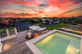 THE WĀVE BALI - brand new 2BR VILLA in Canggu - 2 pools - Canggu - 2