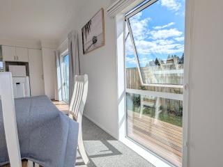 Beautiful Brand New Four-Bed Home near Redwood - Rotorua - 1