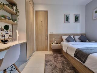 OYO Life 93387 Sunarmi House - 2