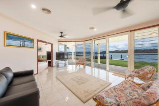 O'Grady's Rest - Yamba - 1
