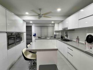 Peaceful Escape - Landed Endlot House Subang Jaya - 1