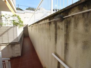 Apartamento moderno, cerca de playa Les Tonyines, piscina comunitaria, terraza y WiFi - ES-228-141 - 2
