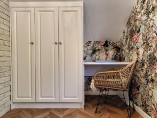Swobodna 6 Czapla Biała - - 2