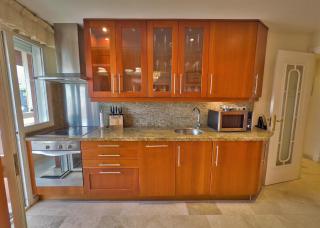 PM 1-7A. Spacious Two Bedroom Apartment in Marbella Centre. - Marbella - 4