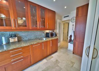 PM 1-7A. Spacious Two Bedroom Apartment in Marbella Centre. - Marbella - 2