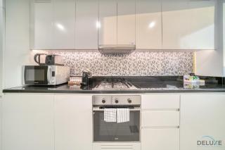Classy 2BR at Paramount Tower Hotel and Residences Business Bay by Deluxe Holiday Homes - Dubai - 7