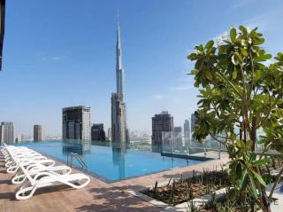 Classy 2BR at Paramount Tower Hotel and Residences Business Bay by Deluxe Holiday Homes - Dubai - 4