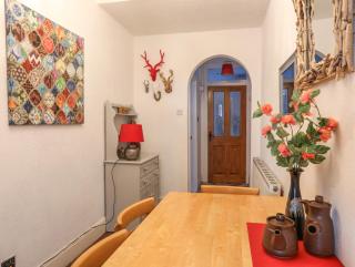 Gweldon - Anchor Deck - 3