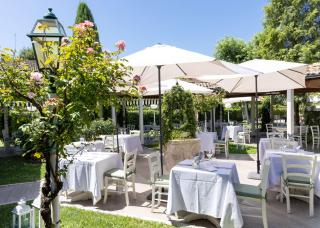 Best Western Plus Hotel Modena Resort - 3