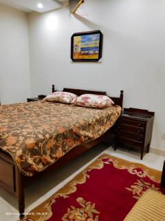 Wapda Town 2 bedroom corner apartment - Lahore - 5