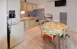 1 Bedroom Amazing Home In Visan - Visan - 6