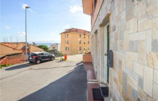 Stunning Apartment In Varazze With Wifi - 3