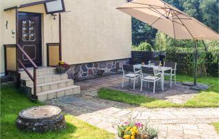 Cozy Home In Burg Stargard With Wifi - 3