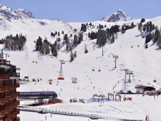 Appartement rénové 6 pers · Proche pistes · Balcon · Piscine - FR-1-181-1939 - La Plagne Tarentaise - 1