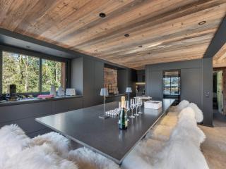 Chalet Neuf pour 12 personnes avec Sauna, Bassin et Salle Cinéma à 800m des Remontées Mécaniques - FR-1-569-120 - Megève - 7
