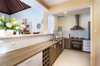 Stylish Villa Harmony - Canggu - 8