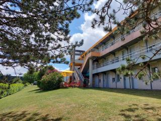 Premiere Classe Saintes - Saintes - 0