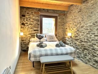 Casa de muntanya i familiar amb llar de foc by RURAL D'ÀNEU - Escaló - 0