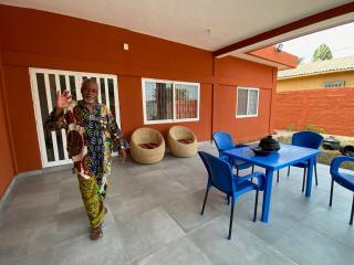 Les Amazones Rouges Chambre Jaune - Ouidah - 3